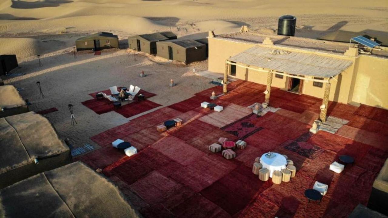 Desert Luxury Camp M'Hamid Bagian luar foto